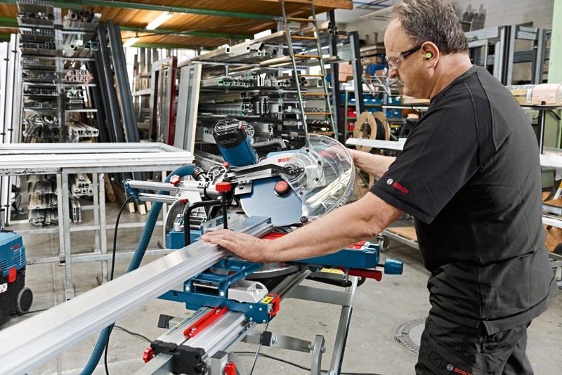 Bosch GCM12SDE Gönye Kesme Makinesi